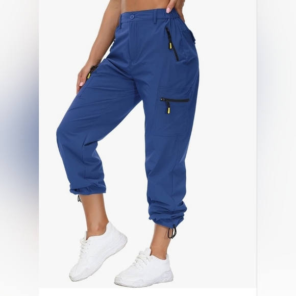 VVK Joggers - Picture 1 of 10